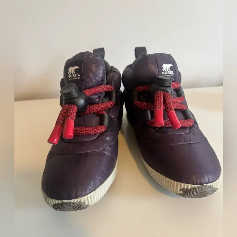 Sorel Free People Snow Boots Women Out N About Puffy Lace Dark Plum 9